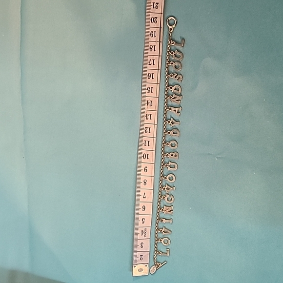 2 bracelets - Picture 8 of 8